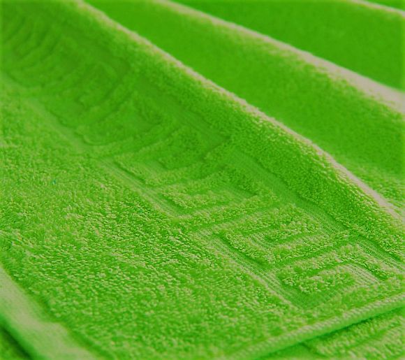 Полотенце махровое цвет зеленый