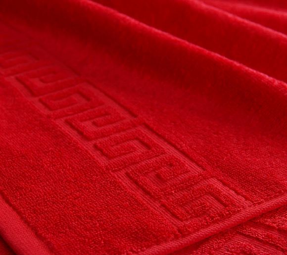 Полотенце махровое цвет красный